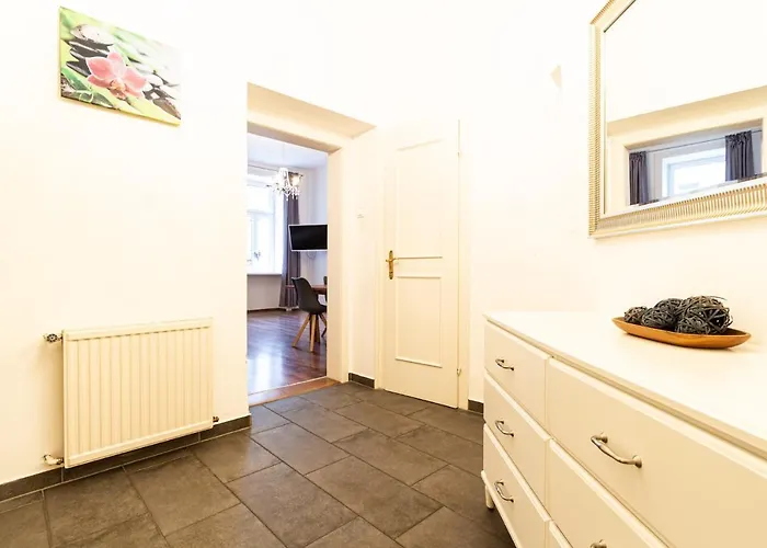 Klimt Apartment *